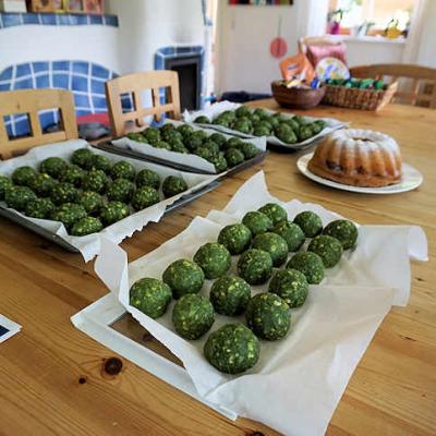 98361923 3050097198391558 7007166687325716480 N